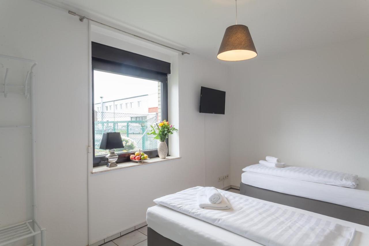 Hostel 2 Hannover-Laatzen Eksteriør bilde